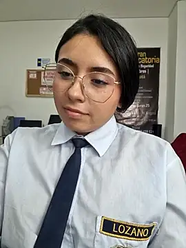 XXX chat uživo modela Angela__05