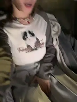 bambi_luのライブXXXチャット