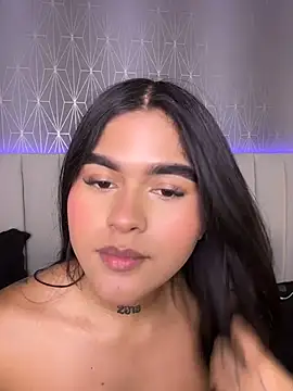 Mia-Medina Live XXX-chat