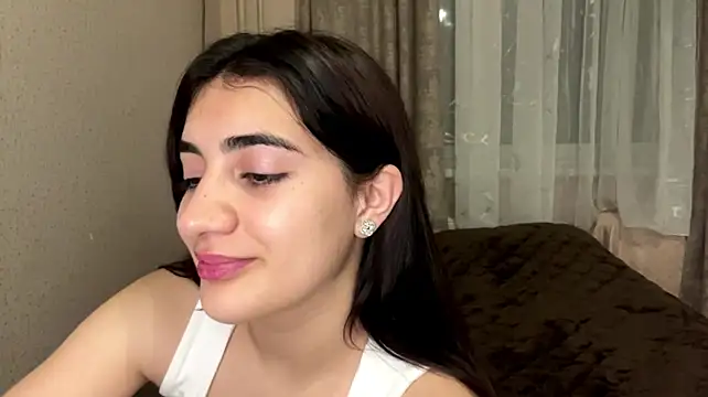 Chat +18 de Ledi_Asthik ao vivo