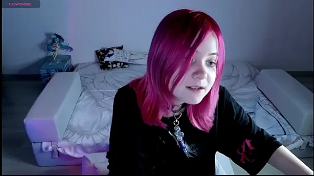 Chat XXX en directo de Hikkacat