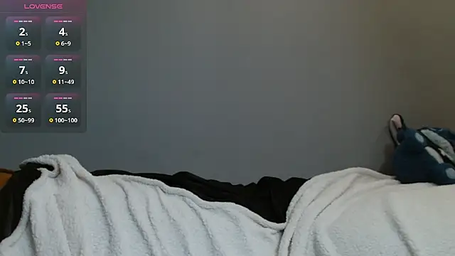 XXX chat uživo modela Bumblevibe