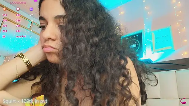 anahi_maiteのライブXXXチャット