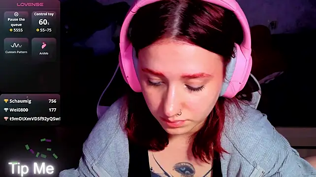 Chat +18 de Mini_Lady1 ao vivo