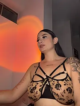 Libia_Jamesn Live XXX chat