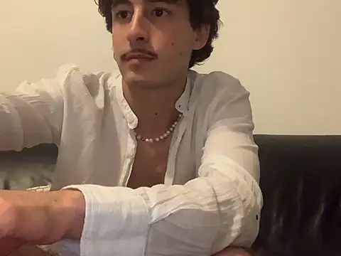 XXX chat uživo modela Arthurcamfor