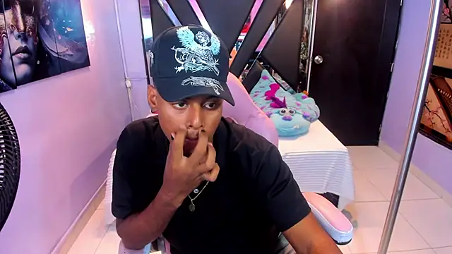 Chat XXX ao vivo de joel_embid