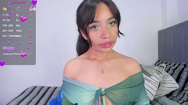 צ'אט XXX בשידור חי של lillielover16