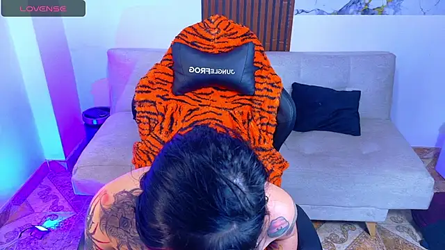 Chat XXX en directo de nova_kitttyy