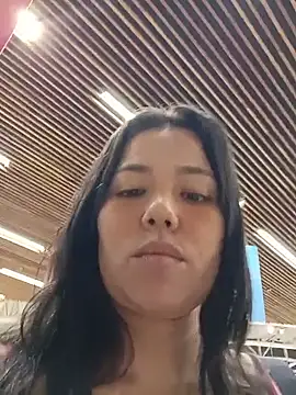 แชท XXX สดของ ZairaElara