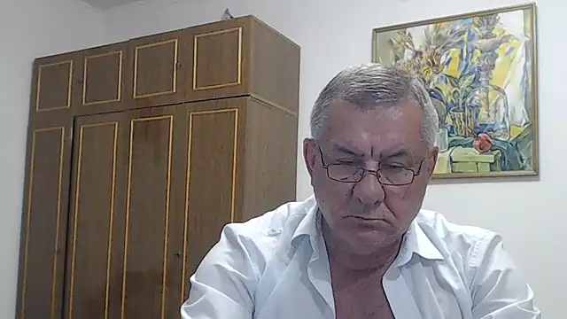 XXX chat uživo modela machomale3