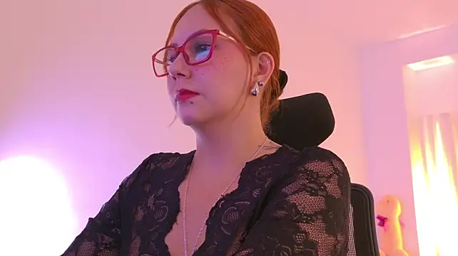 MistressErza Chat XXX in diretta
