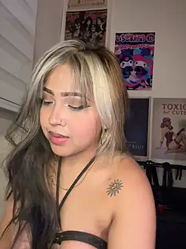 Slave_Nina15_ live XXX chat