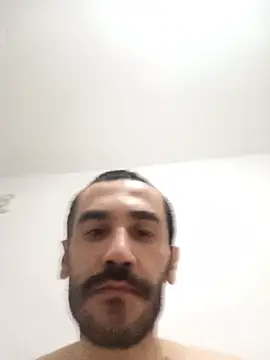 Anonim_00 Adlı Modelin Canlı XXX Sohbeti