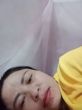 Lee_bee1 Adlı Modelin Canlı XXX Sohbeti