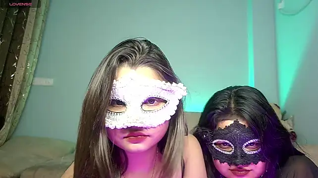 Two_Baddies লাইভ XXX চ্যাট