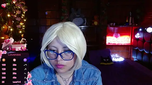 แชท XXX สดของ MidoriQuiinn