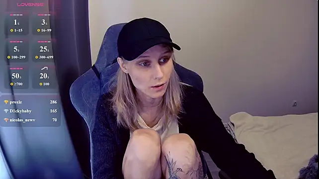 KatiKate live XXX chat