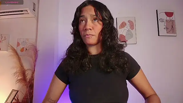 Meganlux1's Live XXX Chat