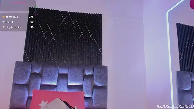 Alexxus_Smith: вебкам-шоу