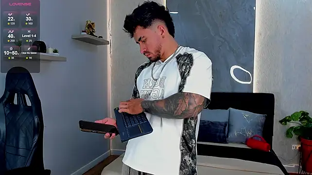 Brad_Summer Chat XXX live