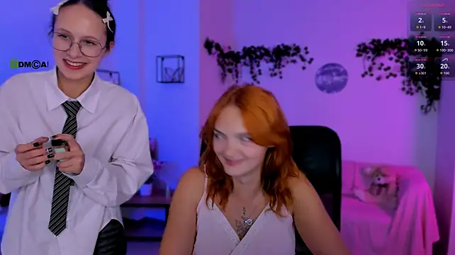 Chat XXX ao vivo de mona_cloud