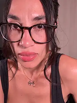 XXX chat uživo modela AgattaExperience