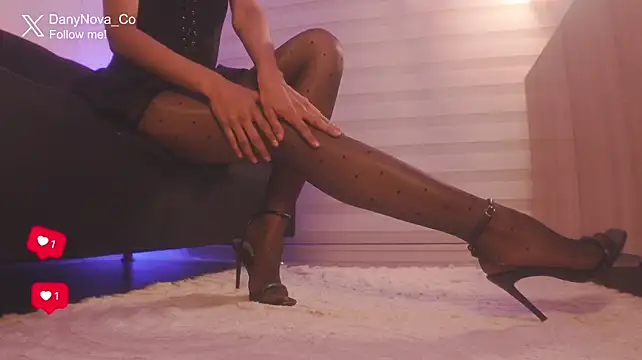 צ'אט XXX בשידור חי של DanyNova_Co