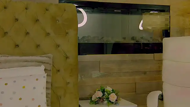 XXX chat uživo modela EveHamilton