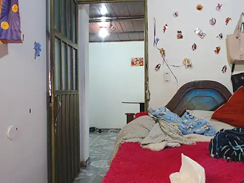 Kony_lann Adlı Modelin Canlı XXX Sohbeti
