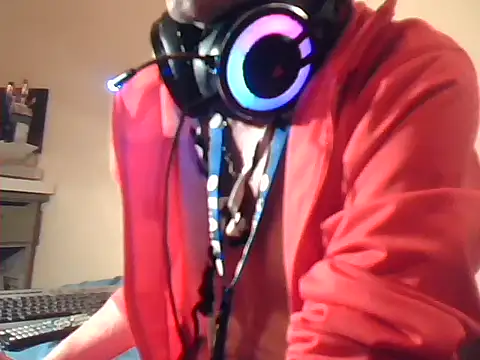 MON_PETIT_CHAT Pertunjukan Webcam