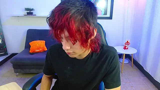 Czat XXX na żywo – adriaan_18