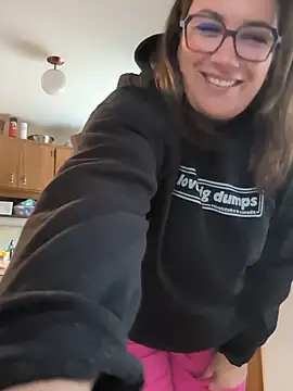 Canadian_BBWのライブXXXチャット