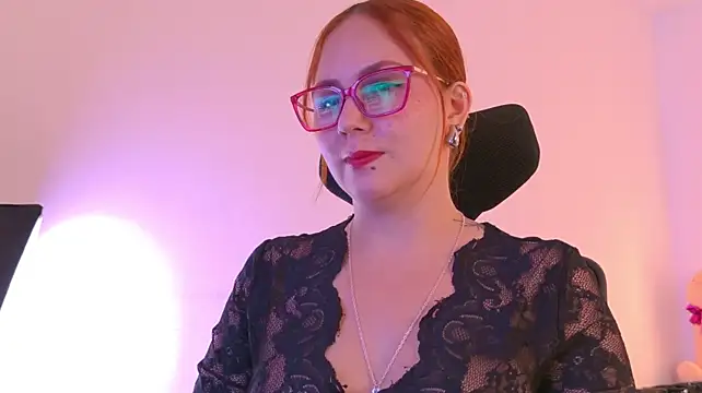 MistressErza's Live XXX Chat