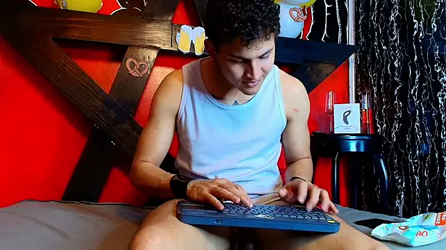 Axel_Romanov Pertunjukan Webcam