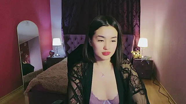 Chatroom XXX en direct de MonikaMeel