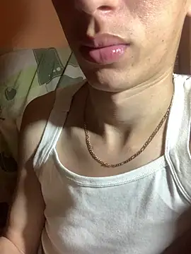 Chatroom XXX en direct de MiroKari2