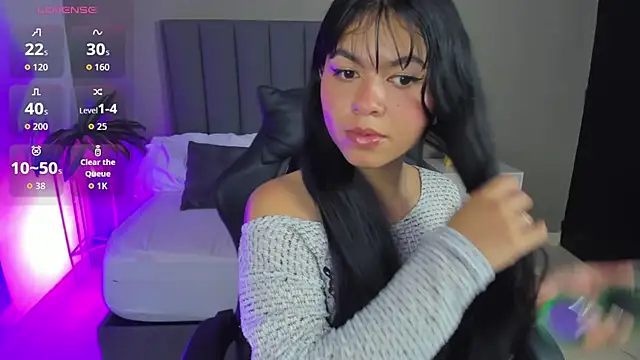 adarna13_ Adlı Modelin Canlı XXX Sohbeti