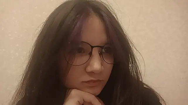 Živý XXX chat KelliBeatrice