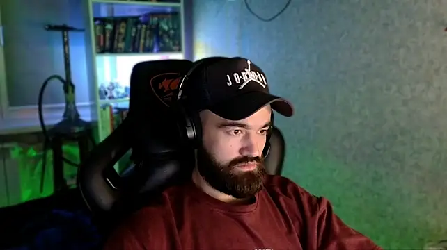 Živý XXX chat _Serious_Man