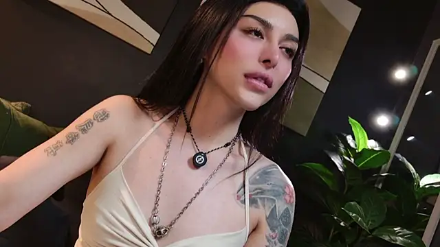 LetisiaRocks Adlı Modelin Web Kamerası Şovu