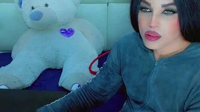 NharaBigCock XXX чат на живо