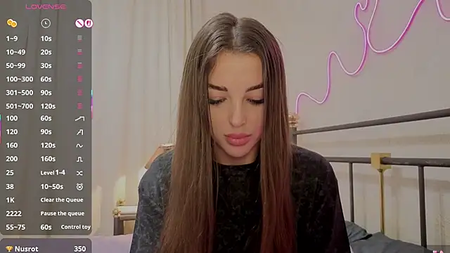 JennyRuthJP Adlı Modelin Canlı XXX Sohbeti