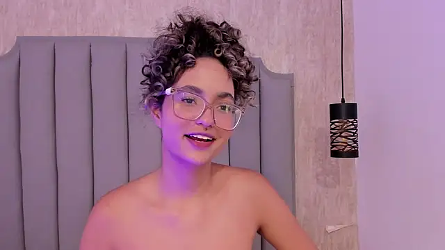 Chat XXX en directo de Lin_meliflua_