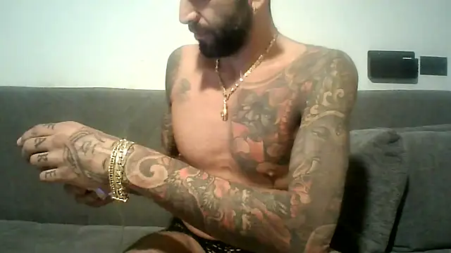 torinesebadboy – Naživo XXX chat