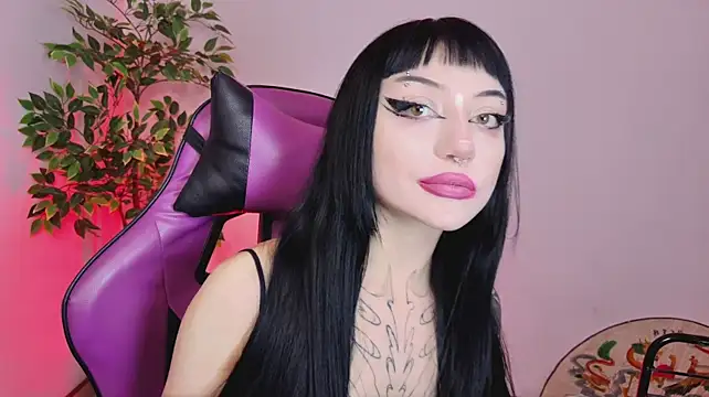 catipetite's Live XXX Chat