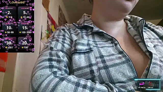 Cora_Maro 现场XXX聊天