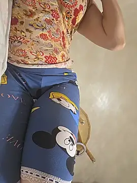 Yousra_soso Adlı Modelin Canlı XXX Sohbeti