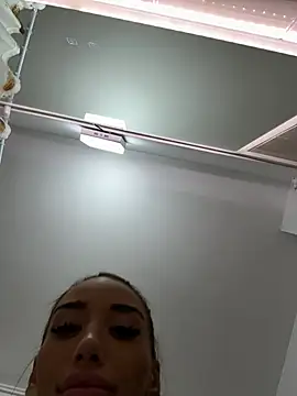 Chat +18 de BlueEyes_BB ao vivo