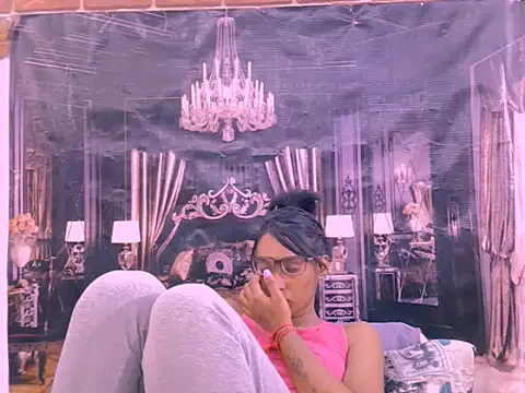 Chat +18 de IndianRebel4u2Luv ao vivo